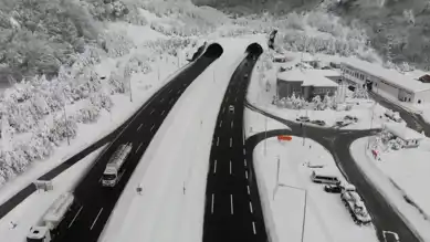 Bolu Dağı'nda Kar Temizliği: Trafik Kısıtlaması