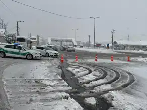 Yoğun Kar Yağışı: 134 Köy Yolu Kapandı