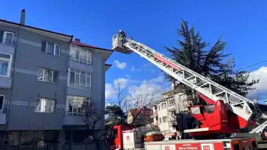 Şehir Merkezinde Apartman Yangını Sönmüştür
