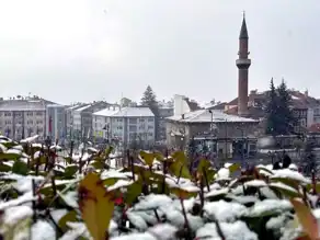Bolu'da Hafif Kar Yağışı: Ulaşım Etkilenmedi