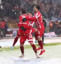 Kar Yağışına Rağmen Boluspor'un Zafere Ulaşması