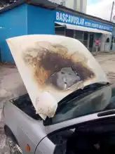 Bolu'da Otomobilde Yangın! Motor Kül Oldu