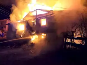 Bolu Gerede'de Yangın: Ev, Ahır ve Samanlık Yandı