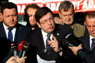 CHP'li Belediye Başkanları Bolu'da Buluştu: Otel Yangını Tartışıldı