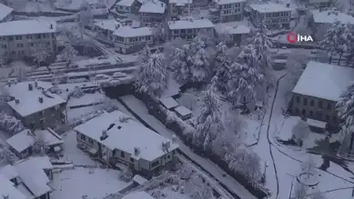 Tarihi İlçe Beyaz Örtüyle Kaplandı