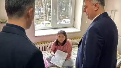Hastanede Karne Sevinci: 6 Öğrenciye Müjde!
