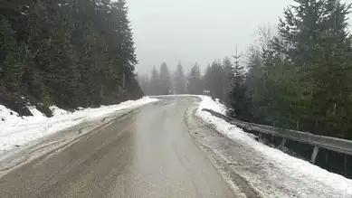 Kartalkaya'da Kar Yağışı Sürüyor, Pistler Hazır!