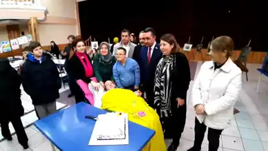 Mudurnu'da Özel Öğrenciler Resim Sergisi Açtı