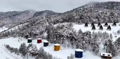 Çubuk Gölü'ndeki Ruhsatsız Yapılar Yıkılacak