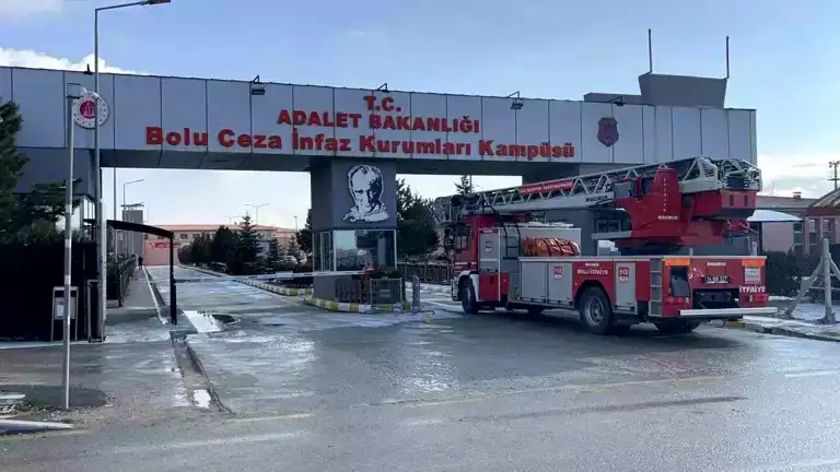 Bolu Cezaevi'nde Gerçekçi Yangın Tatbikatı