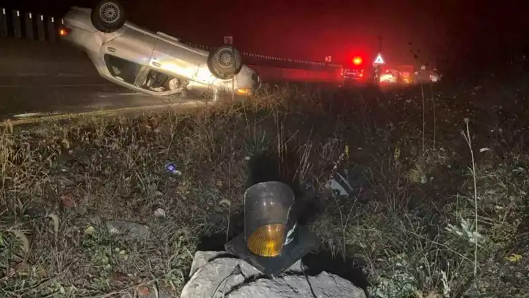 Bolu Dağı'nda Sisli Havada Kaza: 3 Yaralı