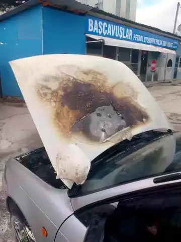 Bolu'da Otomobilde Yangın! Motor Kül Oldu