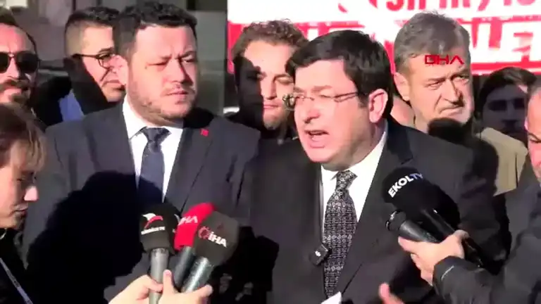 Bolu Otel Yangını: CHP'li Başkanlar Açıklamada Bulundu