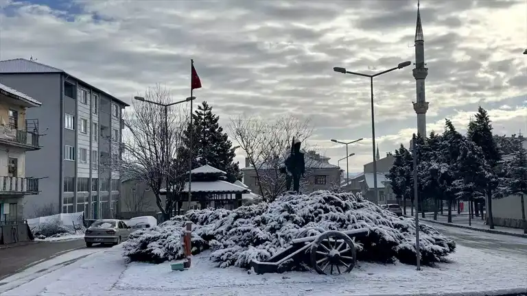 Kar Yağışı Karabük ve Bolu'yu Örtüyor!